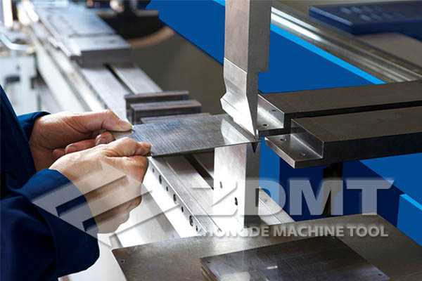 折弯.jpg 折弯.jpg