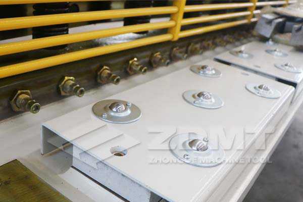 球面任务台.jpg 球面任务台.jpg