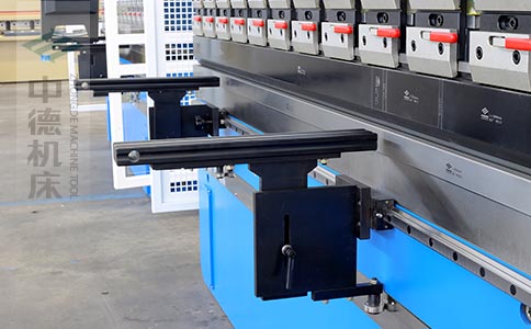 ZDPK-10025牢固式ABS工程塑料托料架,不划伤加工板材外表,是不锈钢钣金不可缺的帮助神器.jpg ZDPK-10025牢固式ABS工程塑料托料架,不划伤加工板材外表,是不锈钢钣金不可缺的帮助神器.jpg